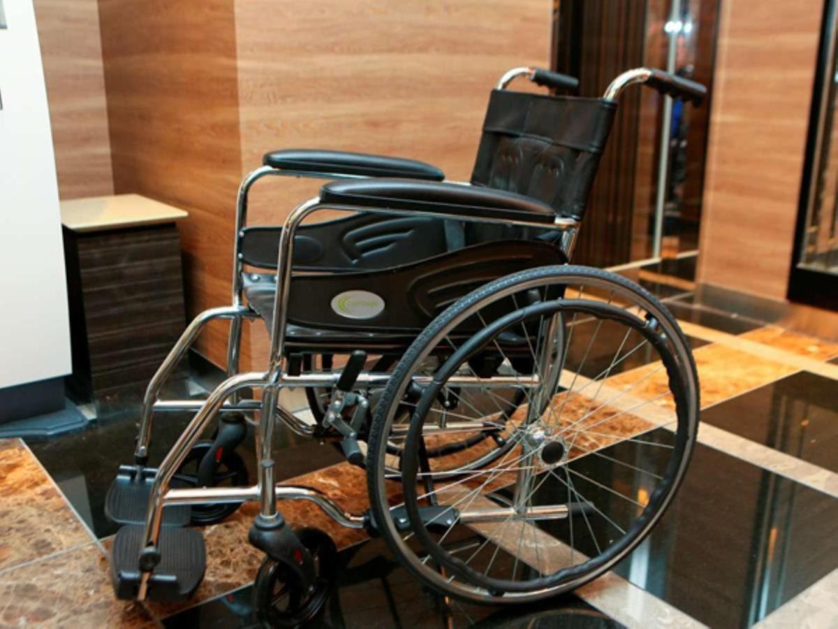 Apa Hotel Miyazaki Nobeoka Chuo Exteriör bild
